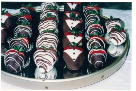 Chocolate Dressed Strawberries