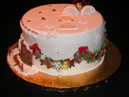 Christmas Cake Wreath w/ Bear