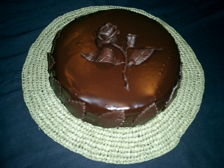 Chocolate Ganache Coated Oreo Cheesecake