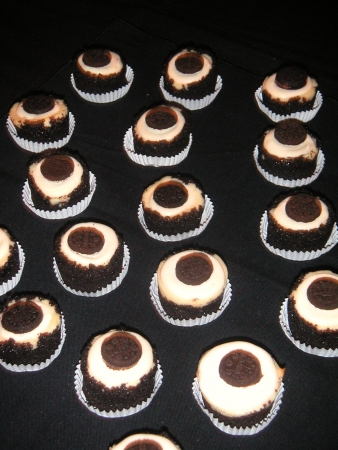 Mini Oreo Cheesecakes